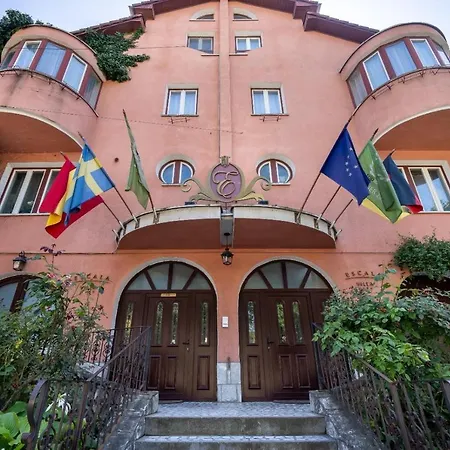 Villa-hotel Escala Kluž