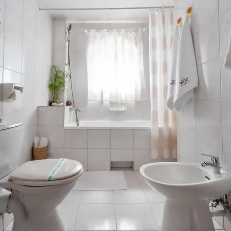 Hotel Villa-hotel Escala Kluž