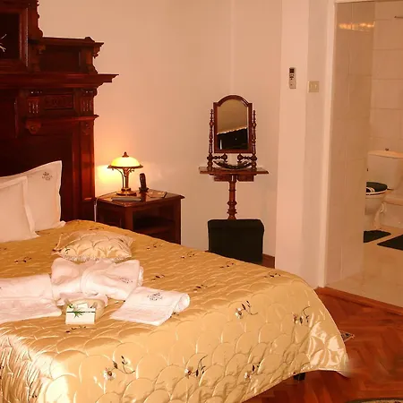 Villa-hotel Escala Hotel