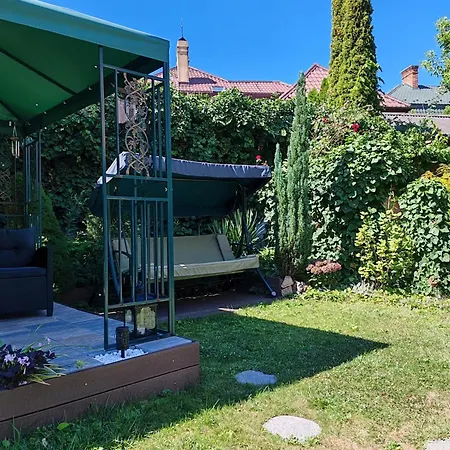 Villa-hotel Escala 4* Kluž