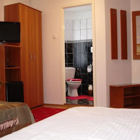 Villa-hotel Escala 4*