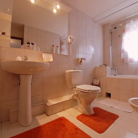 Villa-hotel Escala 4*