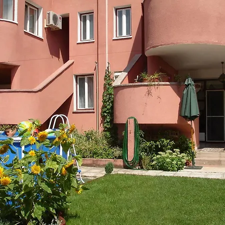 Villa-hotel Escala Hotel