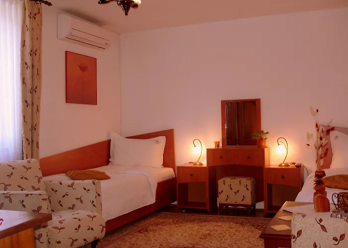 Otel Villa-hotel Escala Kaloşvar