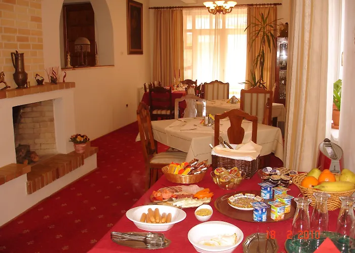 Villa-hotel Escala 4*