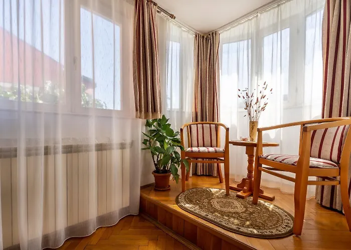 Villa-hotel Escala Otel Kaloşvar