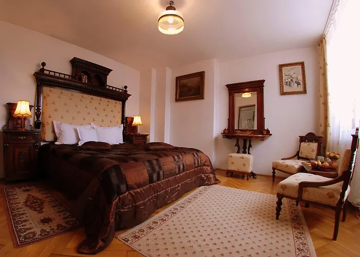 Villa-hotel Escala Otel 4*